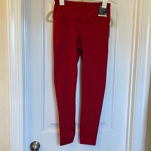 Gap Fit red leggings size M NWT